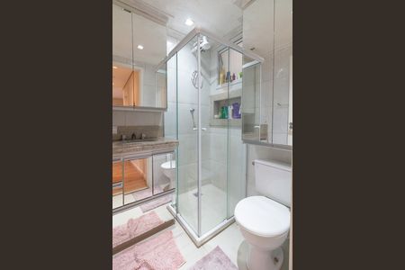 Apartamento à venda com 53m², 2 quartos e 1 vaga Apartamento à venda com 53m², 2 quartos e 1 vagaBanheiro