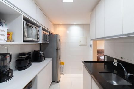 Apartamento à venda com 53m², 2 quartos e 1 vaga Apartamento à venda com 53m², 2 quartos e 1 vagaCozinha