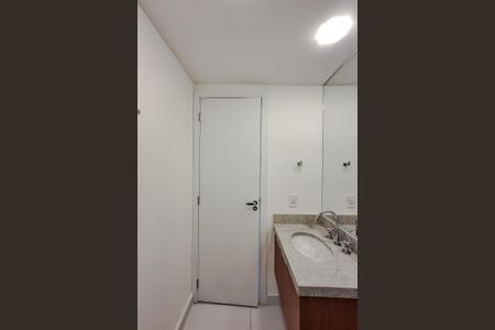 Apartamento para alugar com 220m², 2 quartos e 2 vagasBanheiro da Suíte 1
