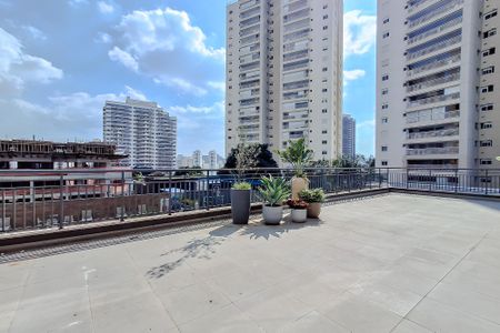 Apartamento para alugar com 220m², 2 quartos e 2 vagasVaranda
