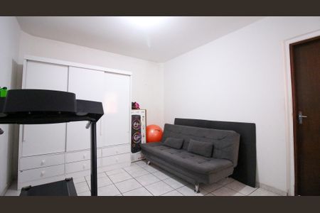 Casa à venda com 173m², 4 quartos e 2 vagasQuarto 1