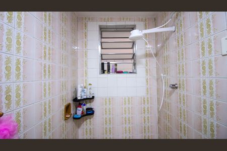 Casa à venda com 173m², 4 quartos e 2 vagasBanheiro 