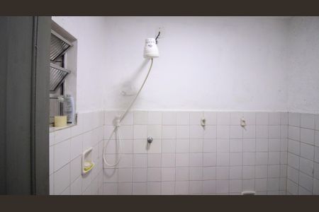 Casa à venda com 173m², 4 quartos e 2 vagasBanheiro 