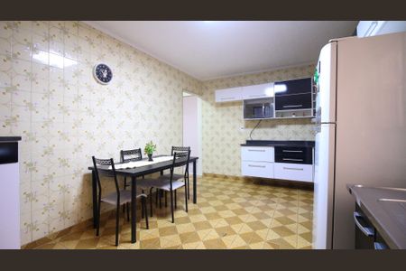 Casa à venda com 173m², 4 quartos e 2 vagasCozinha