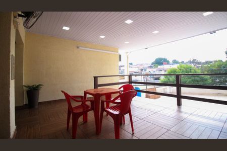 Casa à venda com 173m², 4 quartos e 2 vagasÁrea Externa