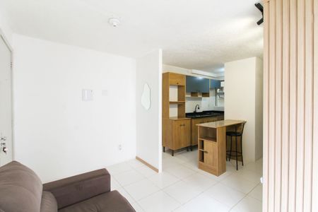 Sala de apartamento para alugar com 2 quartos, 42m² em Olaria, Canoas