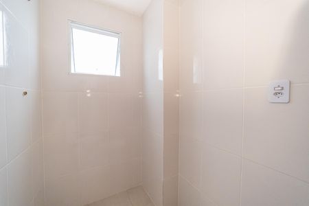 Banheiro de apartamento à venda com 1 quarto, 29m² em Jardim Coimbra, São Paulo