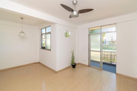 Sala de apartamento para alugar com 2 quartos, 100m² em Vila da Penha, Rio de Janeiro