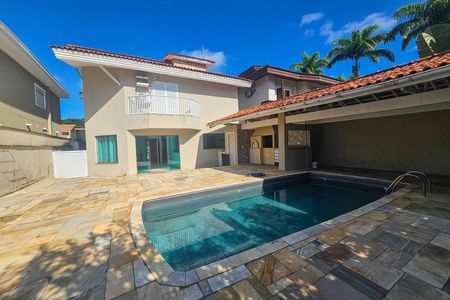 Apartamento para alugar com 330m², 5 quartos e 4 vagas