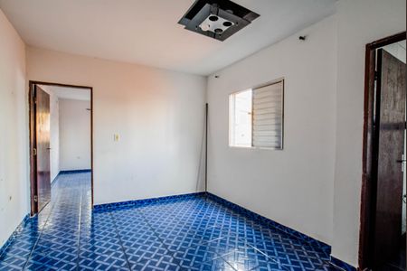Sala de casa para alugar com 3 quartos, 100m² em Vila Mazzei, Santo André