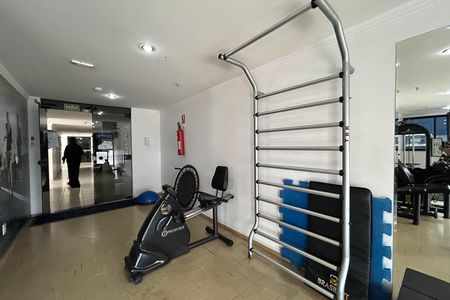 Apartamento para alugar com 33m², 1 quarto e 1 vaga Apartamento para alugar com 33m², 1 quarto e 1 vagaÁrea comum - Academia