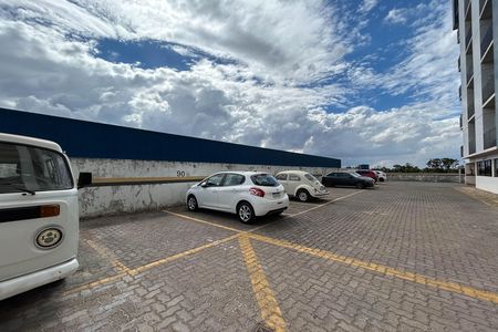 Apartamento para alugar com 33m², 1 quarto e 1 vaga Apartamento para alugar com 33m², 1 quarto e 1 vagaGaragem