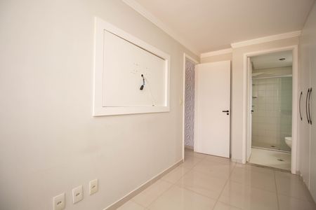 Apartamento para alugar com 33m², 1 quarto e 1 vaga Apartamento para alugar com 33m², 1 quarto e 1 vagaSuíte