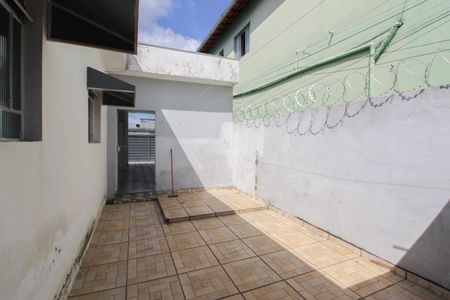 Casa para alugar com 230m², 3 quartos e 3 vagasQuintal
