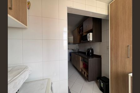 Apartamento à venda com 69m², 2 quartos e 1 vagaÁrea de Serviço