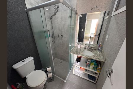 Apartamento à venda com 69m², 2 quartos e 1 vagaBanheiro da Suíte