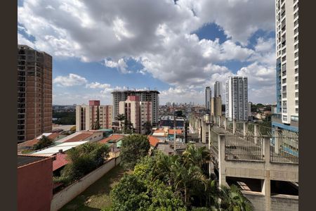 Apartamento à venda com 69m², 2 quartos e 1 vagaVista da Varanda da Suíte 