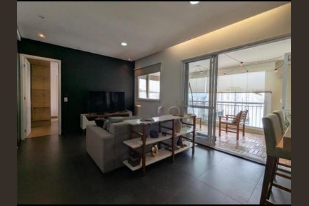 Apartamento à venda com 76m², 2 quartos e 2 vagasSala