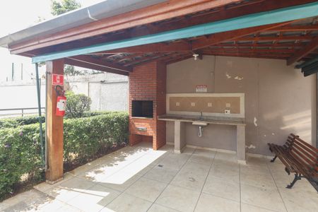 Apartamento para alugar com 50m², 2 quartos e 1 vagaÁrea comum - Churrasqueira