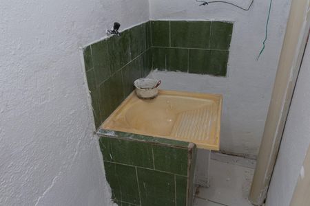 Casa para alugar com 60m², 2 quartos e 1 vagaÁrea de Serviço
