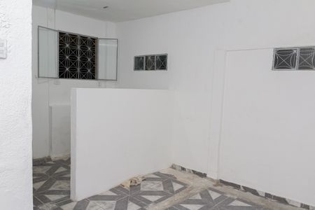 Casa para alugar com 60m², 2 quartos e 1 vagaÁrea comum - Salão de festas