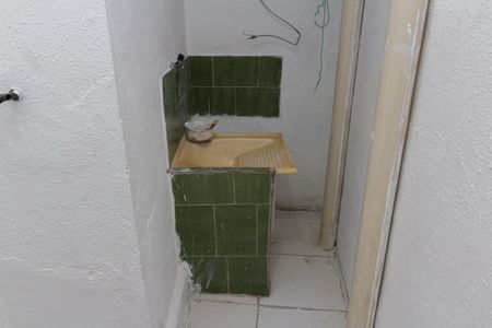 Casa para alugar com 60m², 2 quartos e 1 vagaÁrea de Serviço