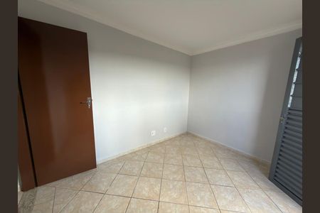 Apartamento para alugar com 60m², 2 quartos e sem vagaQuarto 02