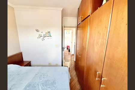 Apartamento à venda com 56m², 2 quartos e 1 vagaQuarto 2