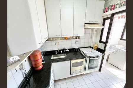 Apartamento à venda com 56m², 2 quartos e 1 vagaCozinha