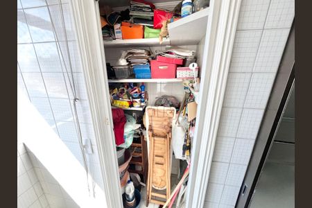 Apartamento à venda com 56m², 2 quartos e 1 vagaÁrea de Serviço