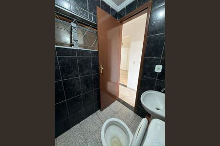 Apartamento para alugar com 60m², 2 quartos e sem vagaBanheiro