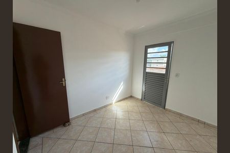 Apartamento para alugar com 60m², 2 quartos e sem vagaQuarto 02