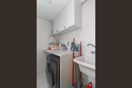 Apartamento à venda com 76m², 2 quartos e 2 vagasÁrea de Serviço