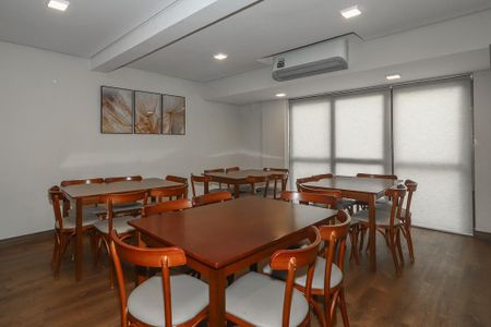 Apartamento à venda com 76m², 2 quartos e 2 vagasÁrea comum - Salão de festas