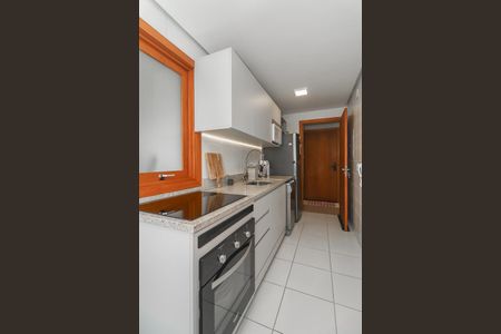 Apartamento à venda com 76m², 2 quartos e 2 vagasCozinha