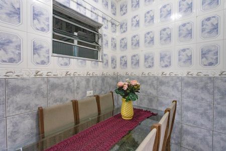 Casa à venda com 120m², 3 quartos e 2 vagasSala de jantar 