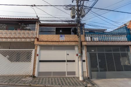 Casa à venda com 120m², 3 quartos e 2 vagasFachada 