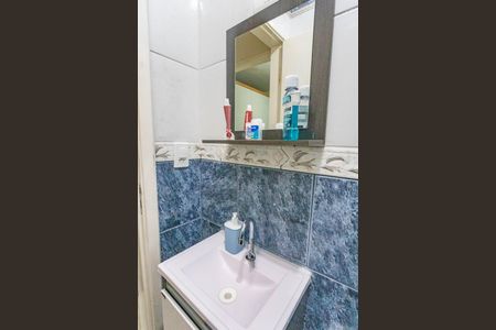 Casa à venda com 120m², 3 quartos e 2 vagasBanheiro 1