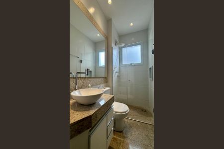 Apartamento à venda com 95m², 4 quartos e 2 vagasBanheiro 