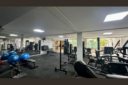 Apartamento à venda com 95m², 4 quartos e 2 vagasÁrea comum 