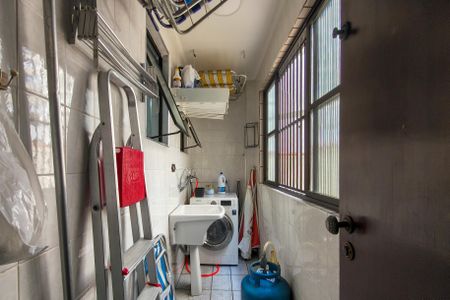 Apartamento para alugar com 62m², 2 quartos e 1 vagaÁrea de Serviço