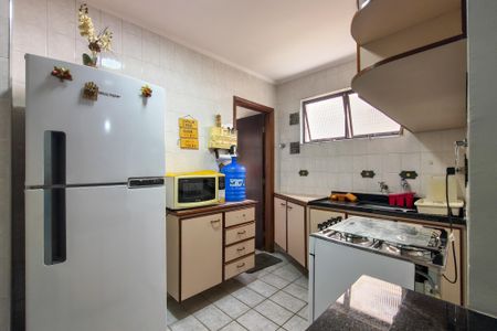 Apartamento para alugar com 62m², 2 quartos e 1 vagaCozinha 