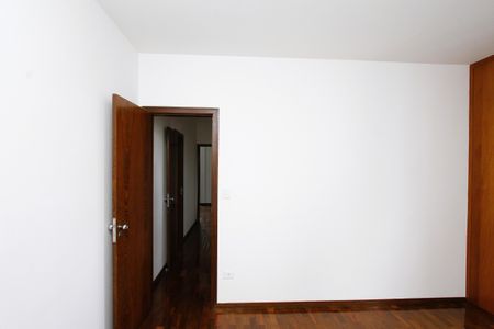 Apartamento para alugar com 110m², 3 quartos e 1 vagaQuarto 1