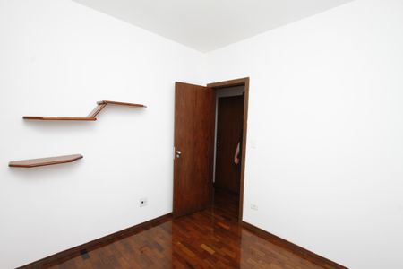 Apartamento para alugar com 110m², 3 quartos e 1 vagaQuarto 2