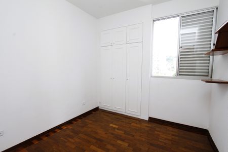 Apartamento para alugar com 110m², 3 quartos e 1 vagaQuarto 2