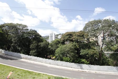 Apartamento para alugar com 110m², 3 quartos e 1 vagaVista