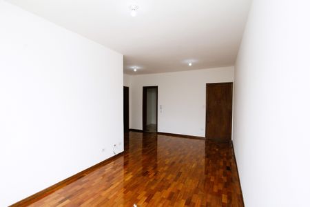 Apartamento para alugar com 110m², 3 quartos e 1 vagaSala