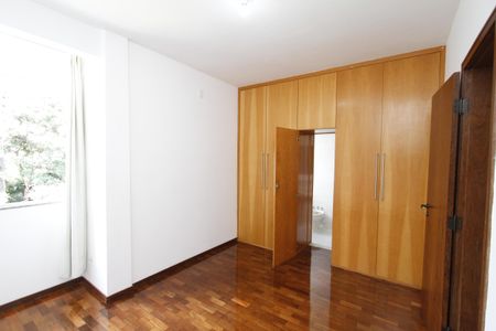 Apartamento para alugar com 110m², 3 quartos e 1 vagaQuarto 3 - Suíte