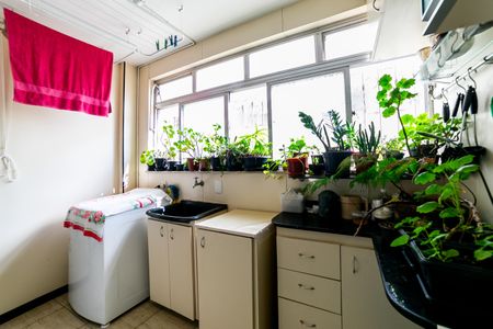 Apartamento à venda com 101m², 3 quartos e 2 vagasÁrea de Serviço