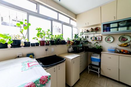 Apartamento à venda com 101m², 3 quartos e 2 vagasÁrea de Serviço